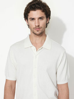 Rare Rabbit - Men White Solid Casual Shirt
