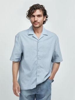Rare Rabbit - Men Blue Solid Casual Shirt
