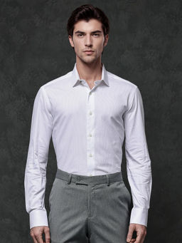 Rare Rabbit - Men White Solid Casual Shirt