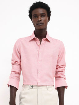 Rare Rabbit - Men Pink Solid Casual Shirt