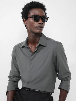 Rare Rabbit - Men Green Solid Casual Shirt