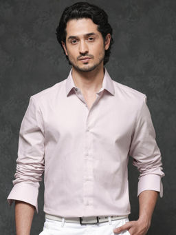 Rare Rabbit - Men Pink Solid Casual Shirt