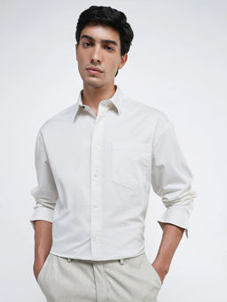 Rare Rabbit - Men Off White Solid Casual Shirt