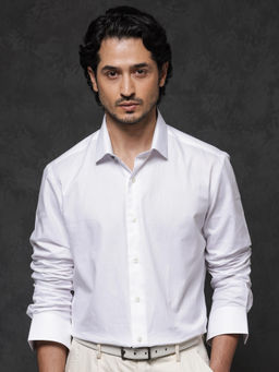 Rare Rabbit - Men White Solid Casual Shirt