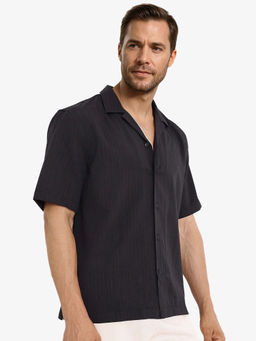 Rare Rabbit - Men Black Stripes Casual Shirt