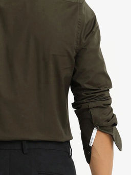 Rare Rabbit - Men Olive Solid Casual Shirt