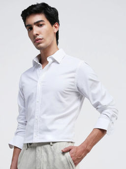 Rare Rabbit - Men White Solid Casual Shirt