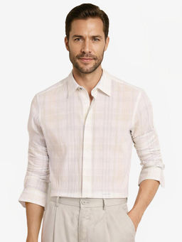 Rare Rabbit - Men Pink Checks Casual Shirt