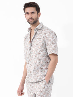 Rare Rabbit - Men Off White Printed Casual Shirt