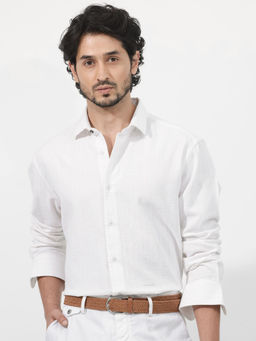 Rare Rabbit - Men Off White Solid Casual Shirt