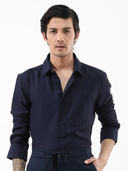 Navy Blue color option, Currently selected