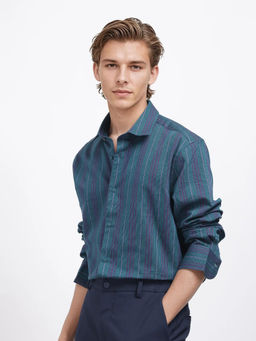 Rare Rabbit - Men Green Stripes Casual Shirt