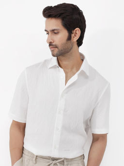 Rare Rabbit - Men White Textured Casual Shirt
