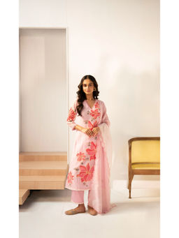 AM by Anita Mittal - Zoya Pink Kurta with Pant and Dupatta