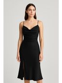 Black color option, Currently selected