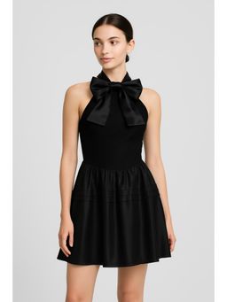 Cider - Halter Neckline Bowknot Lace Mini Dress