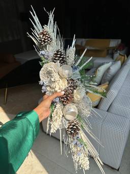 Coastal Habitat - Lana Table Centrepiece Flower Bunch