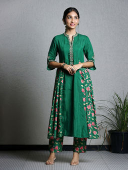 Sukruti Design - Jade-Green Floral Printed Kurta and Pant (Set of 2)