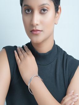 AQUASTREET - Silver Plated Statement Bracelet