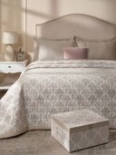 Beige color option, Currently selected