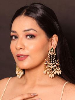 Amreli Jaipur - Kundan Kemp Chandbalis