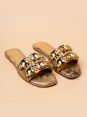 Gold color option