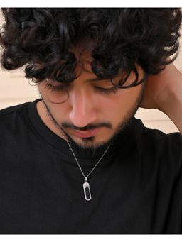 VOJ - Men Silver-Plated Minimal Chain With Slab Pendant