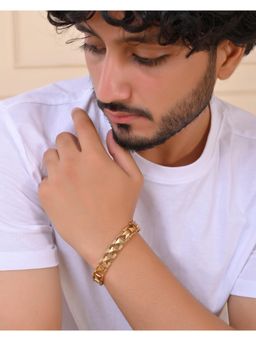 VOJ - Geometric Design Gold-Plated Bracelet