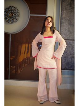 THE SAYURI - Anaya Solid Kurta with Pant & Dupatta