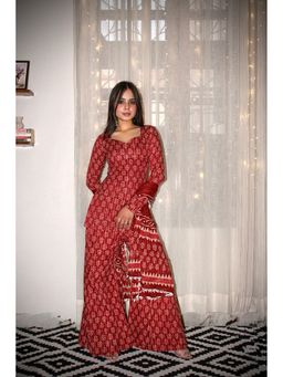 THE SAYURI - Vaari Printed Kurta with Sharara and Dupatta