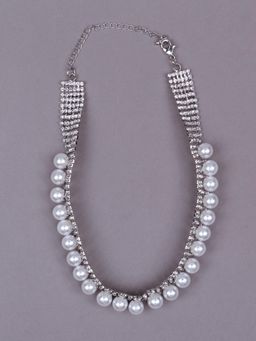 Odette - Crystals & Pearls Structured Necklace for Women