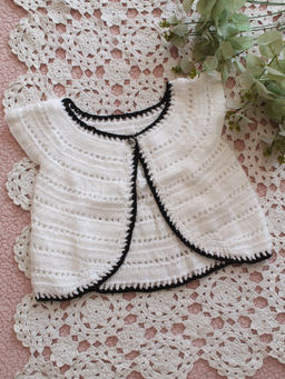 Woonie - Handknitted Self Design Sweater - White