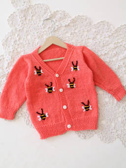 Woonie - Handknitted Bee Embroidered Sweater - Peach