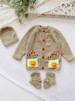 Woonie - Handknitted Floral Embroidered Pocket Detailed Sweater With Cap & Socks