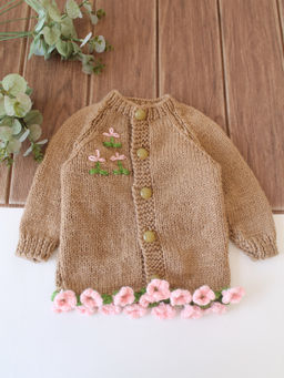 Woonie - Handknitted Floral Embroidered Sweater - Beige
