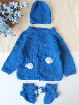Woonie - Handknitted Fish Applique Sweater With Cap & Socks - Blue