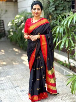 A S CREATION - Women Black Cotton Silk Kanchipuram with Elegant Traditional Design Saree