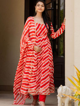 HOUSE OF JAMOTI - Leheriya Cherry Red Anarkali Kurta and Pant with Dupatta (Set of 3)