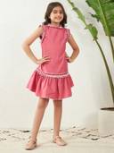 Pink color option, Currently selected