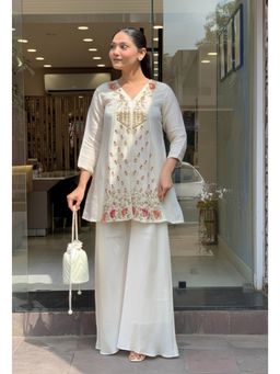 Gahan - Womens Cream Elegant Silk Embroidered Kurta with Palazzo