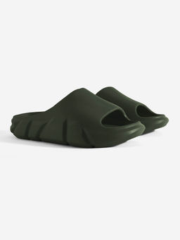 The Souled Store - Originals Men Sliders: Olive