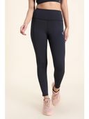 Black color option, Sold out, Currently selected