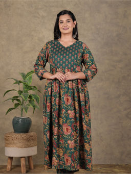 ARAMYA - Green Soft Cotton A-Line Floral Print Kurta For Women