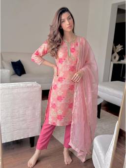 The Suitable - Pink Kota Doriya Kurta with Pant and Dupatta