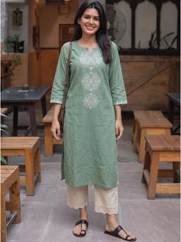 The Suitable - Hazel Green Floral Medallion Thread Embroidery Kurta with Pant