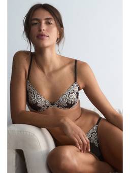 H&M - Women Black Underwired Lace Bra