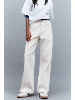 H&M - Women Beige Straight High Waist Jeans