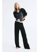 Black color option, Currently selected