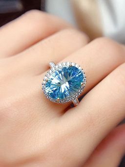 Designs & You - Silver Plated American Diamond Crushed Ice Cut Blue Oval Finger Ring