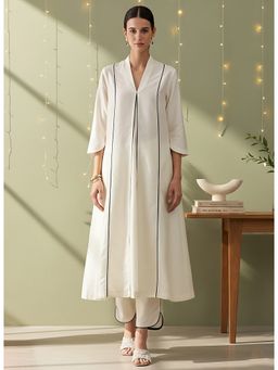 Pink Fort - Silk Blend Off White Kurta with Pant